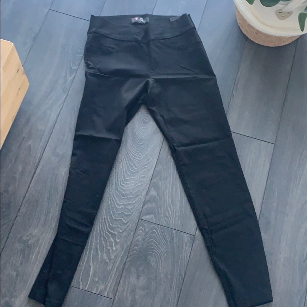 Pants/ leggings